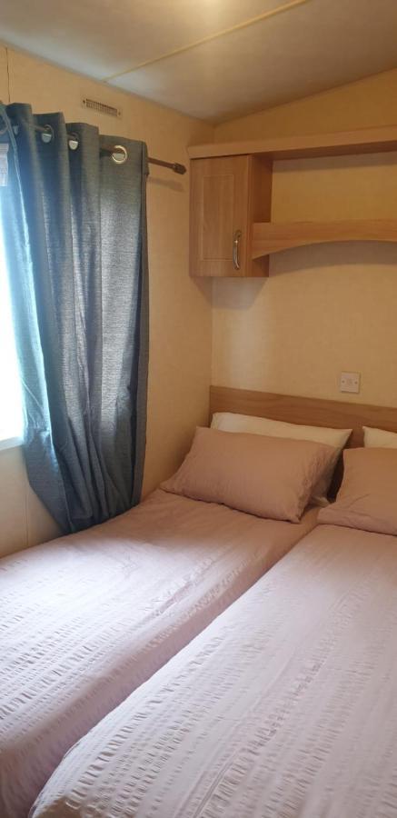 Private Caravan Situated At Parkdean Holiday Resort St Margaret'S At Cliffe Number 18 Eksteriør bilde