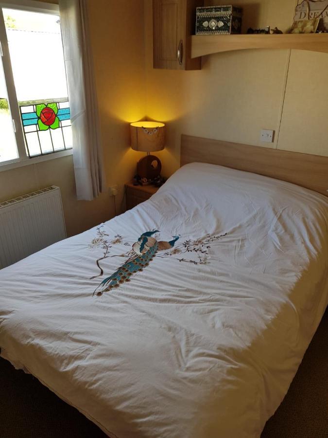Private Caravan Situated At Parkdean Holiday Resort St Margaret'S At Cliffe Number 18 Eksteriør bilde